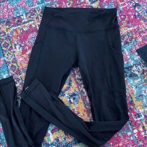 Black Lululemon tights